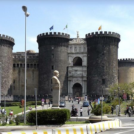 Appartement Casa Lillina A Toledo , Near Piazza Del Plebiscito à Naples Extérieur photo