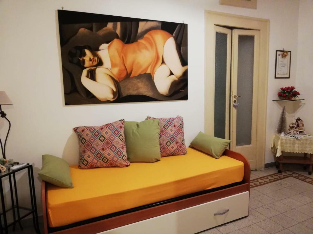 Appartement Casa Lillina A Toledo , Near Piazza Del Plebiscito à Naples Extérieur photo